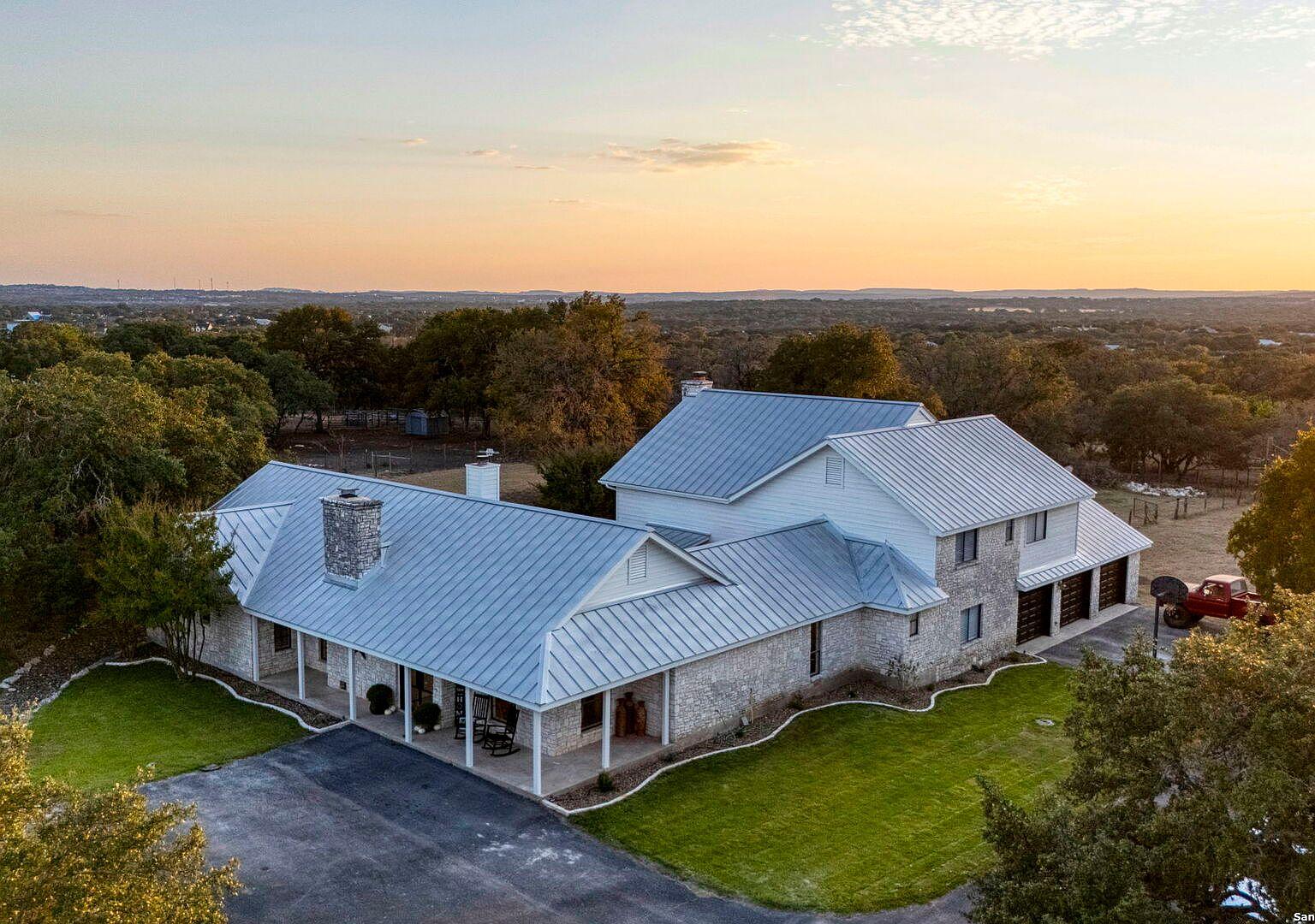 Standing seam metal roof replacement, Fair Oaks Ranch